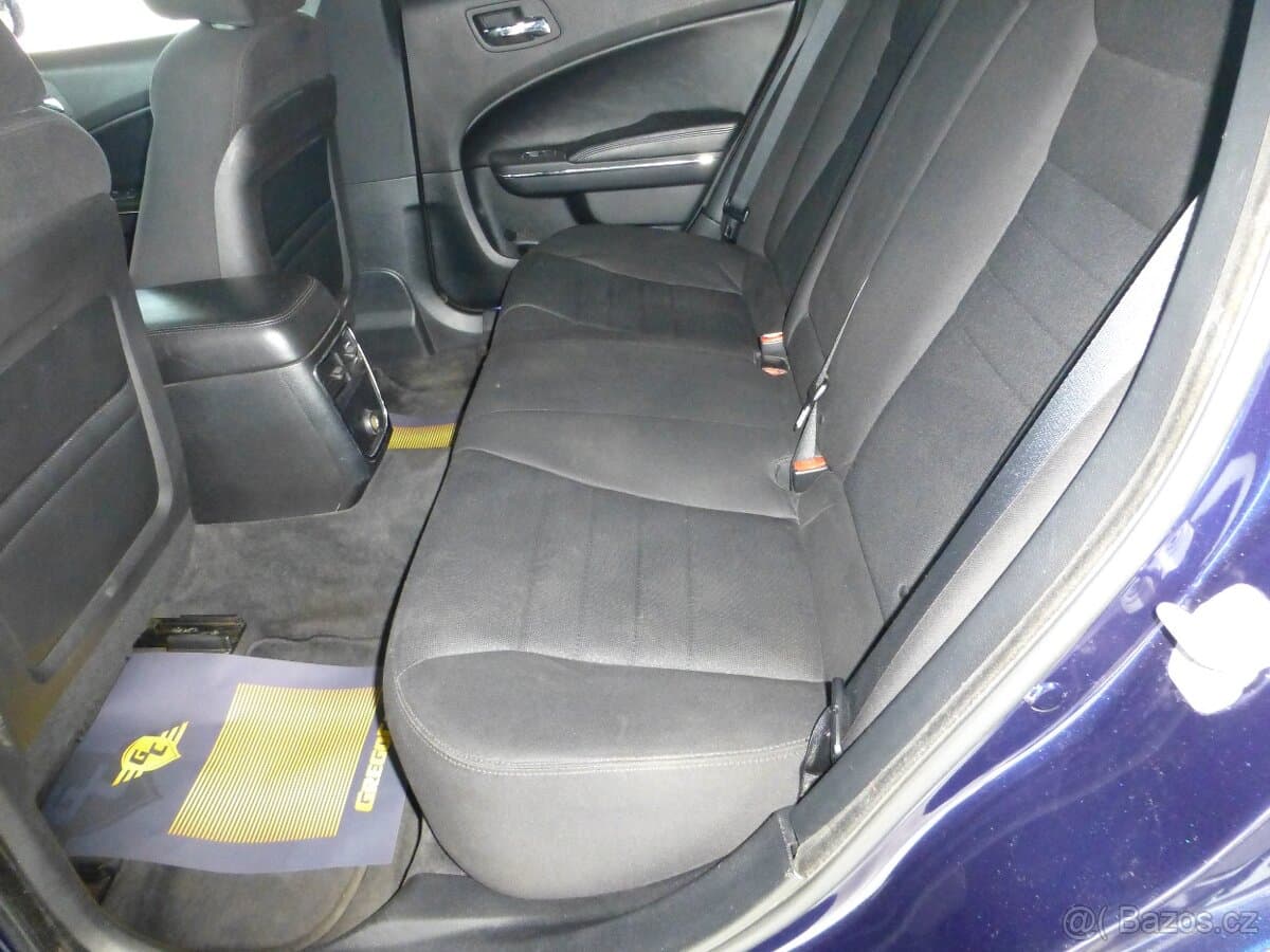2013 Dodge CHARGER - 14