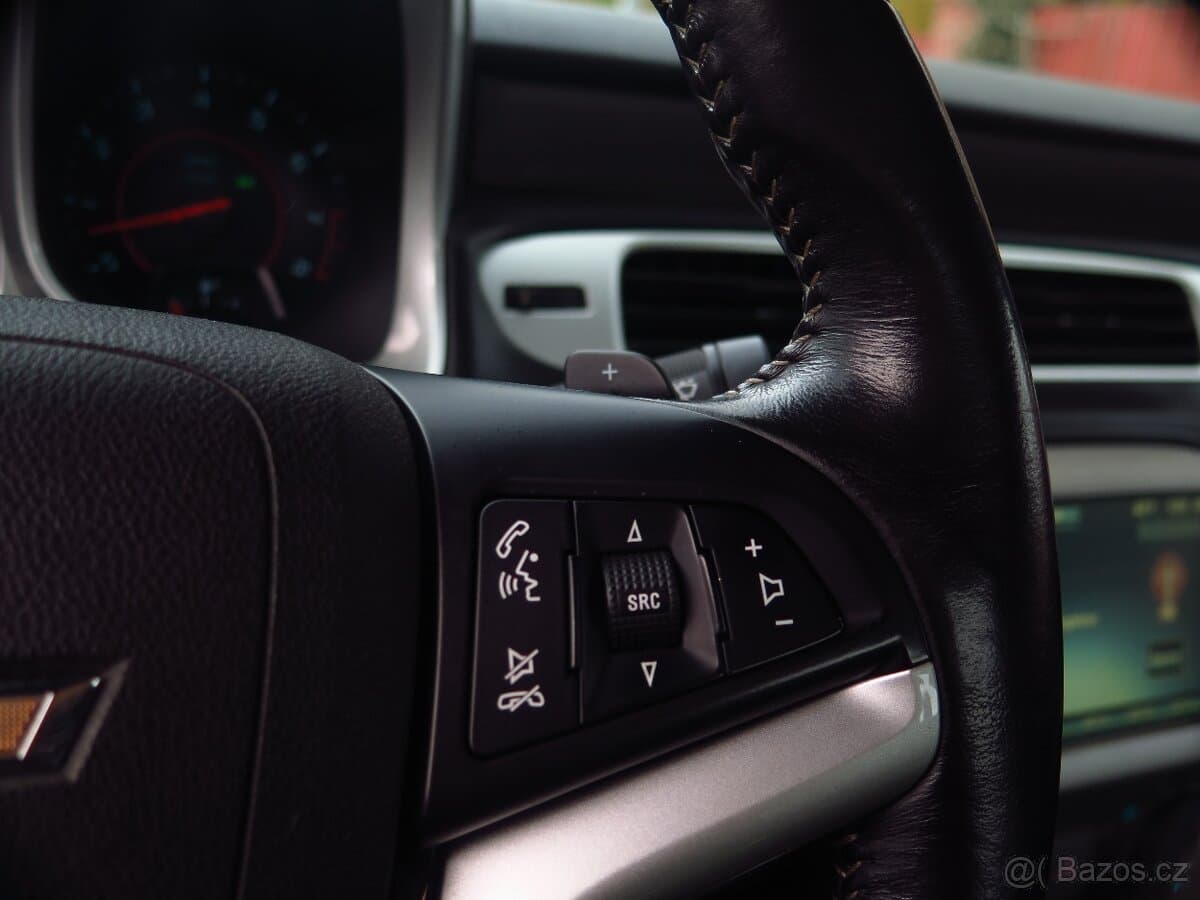 2018 Chevrolet CAMARO - 14