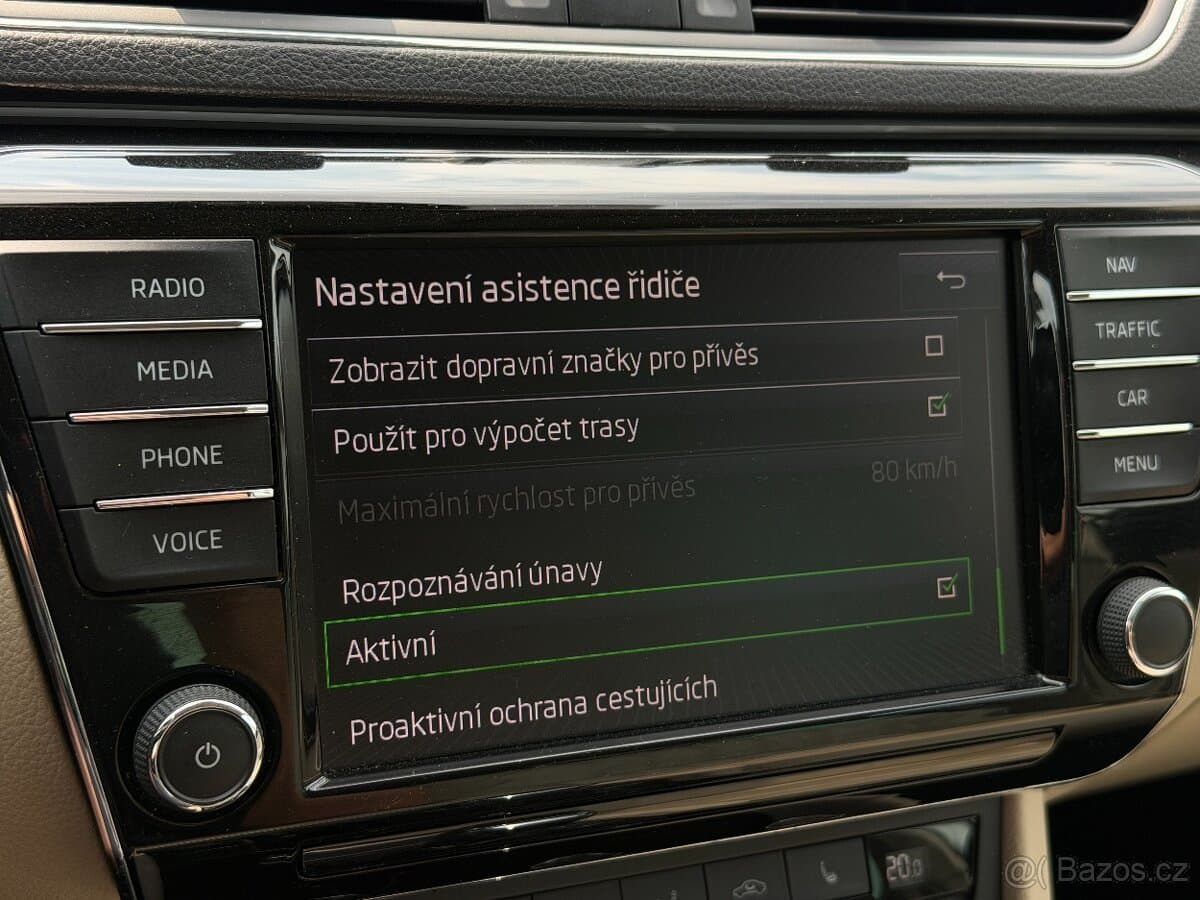 2016 Škoda SUPERB - 14