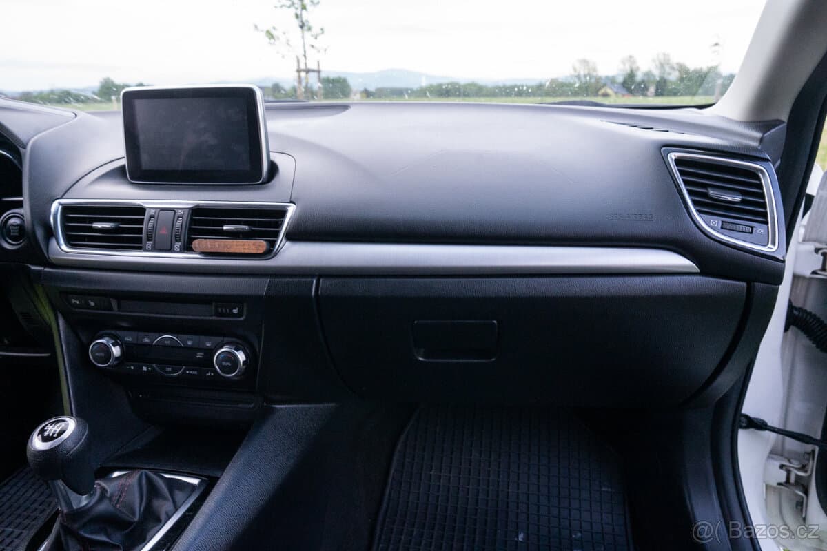 2015 Mazda 3 - 14