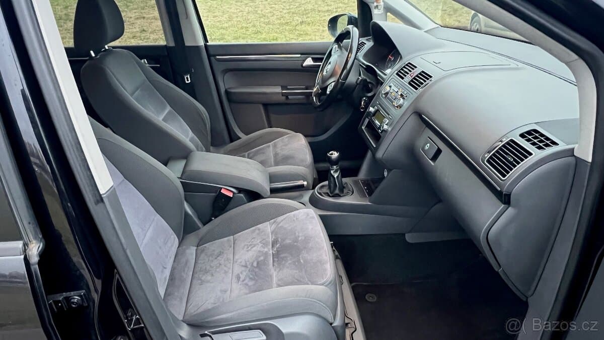 2011 Volkswagen TOURAN - 14