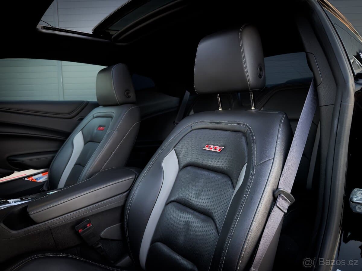 2016 Chevrolet CAMARO - 14