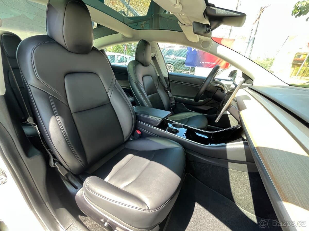 2020 Tesla MODEL 3 - 14