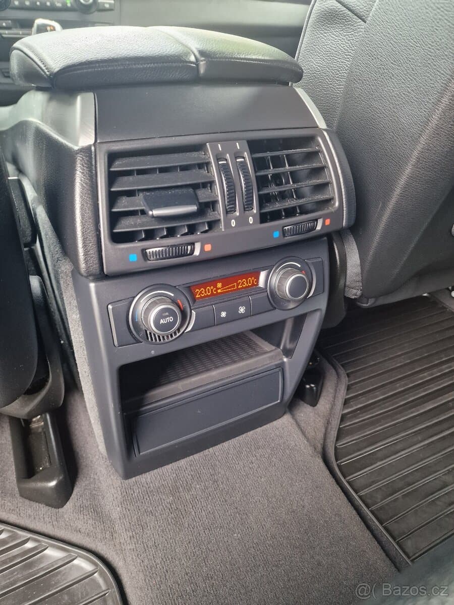 2011 BMW X5 - 14