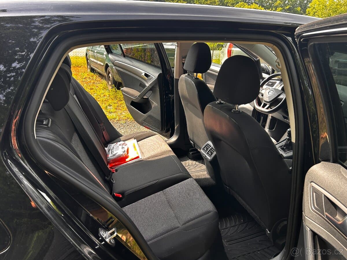 2013 Volkswagen GOLF - 14