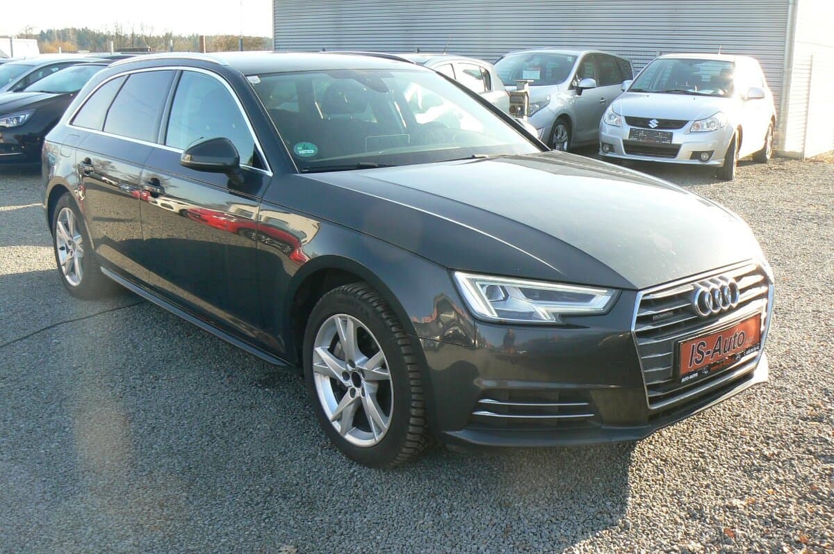 2017 Audi A4 - 14