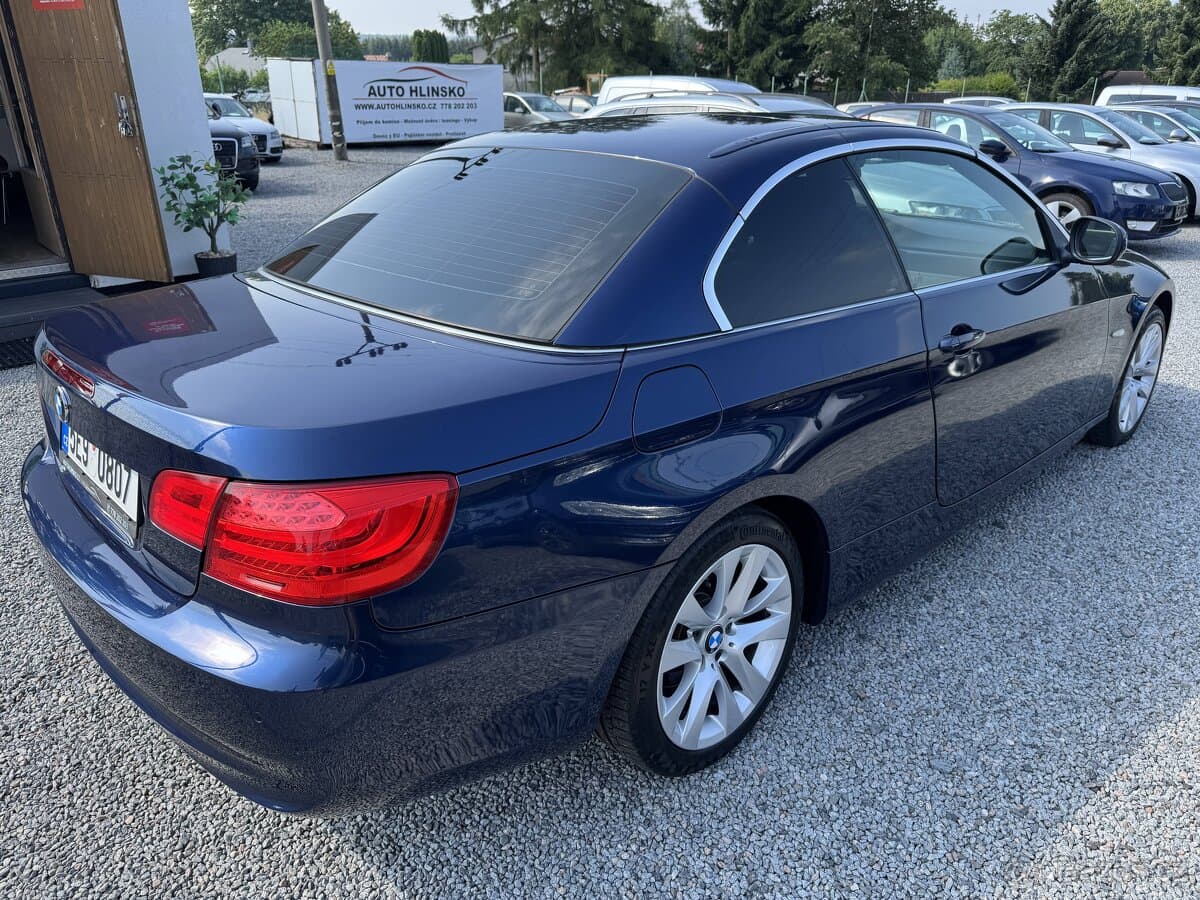 2010 BMW 3-SERIES - 14