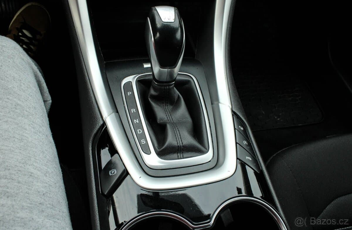 2016 Ford MONDEO - 14