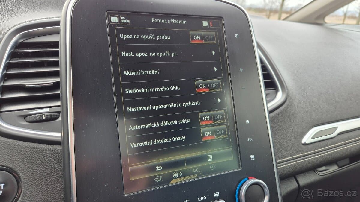 Renault SCENIC - 14
