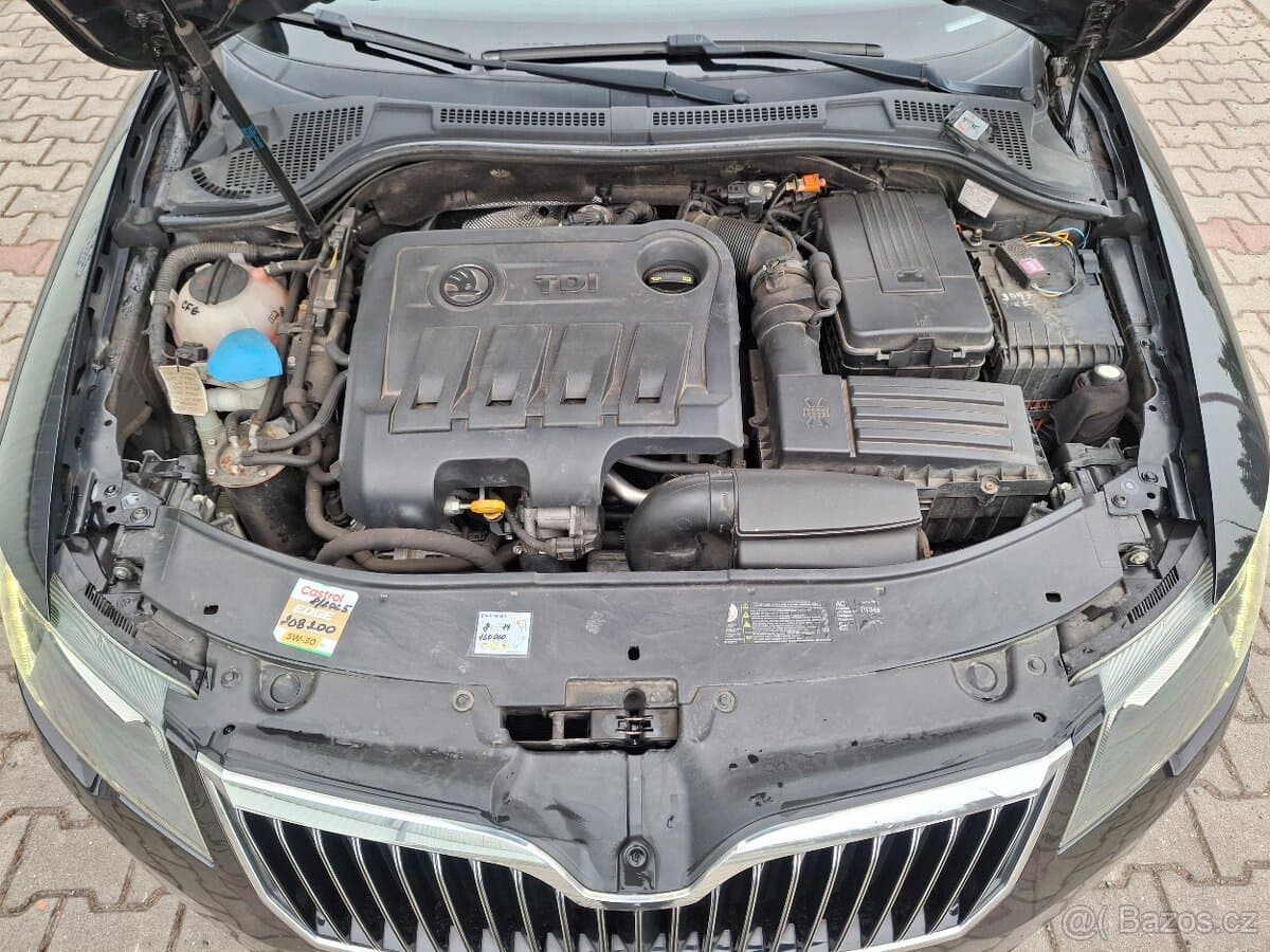 2014 Škoda SUPERB - 14