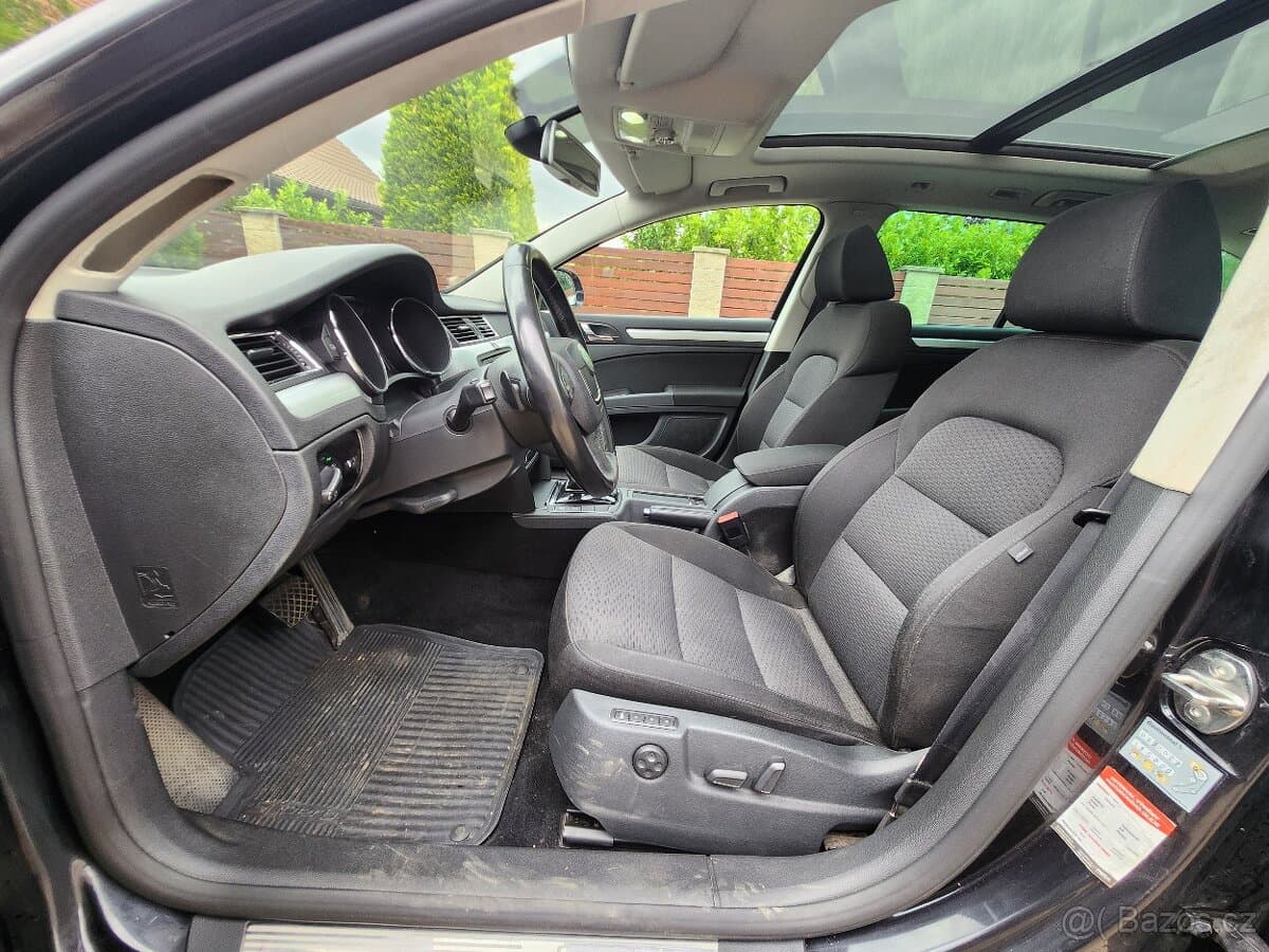 2011 Škoda SUPERB - 14
