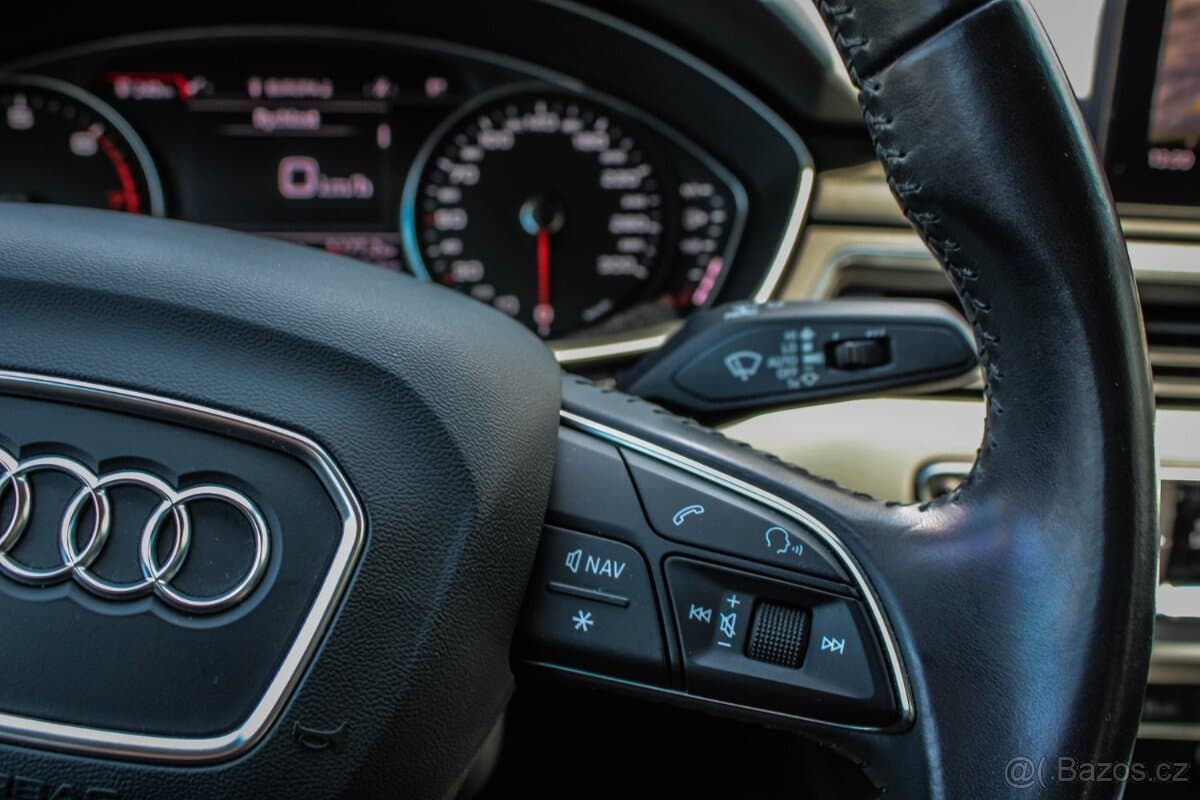 2017 Audi A4 - 14