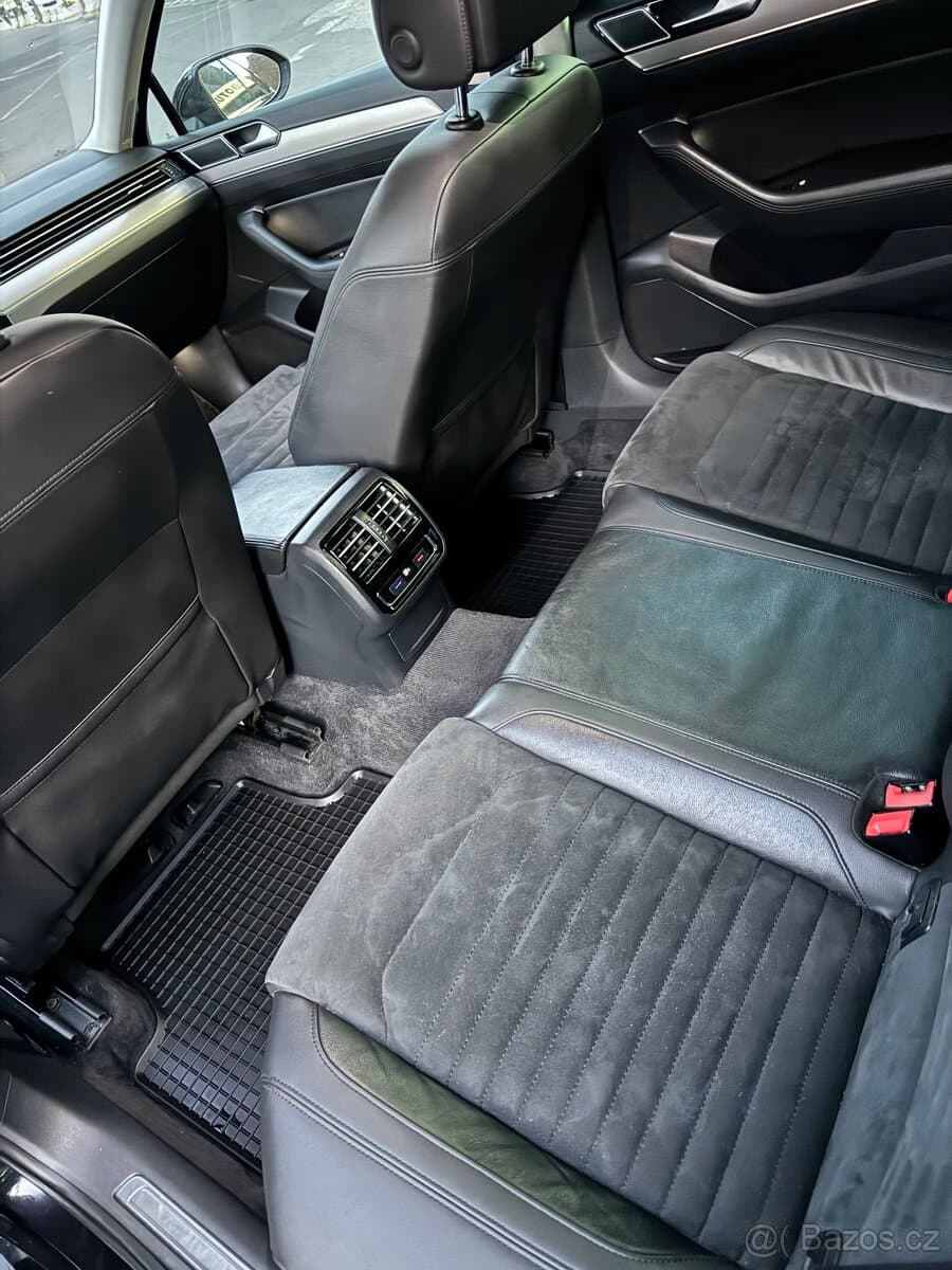2015 Volkswagen PASSAT - 14