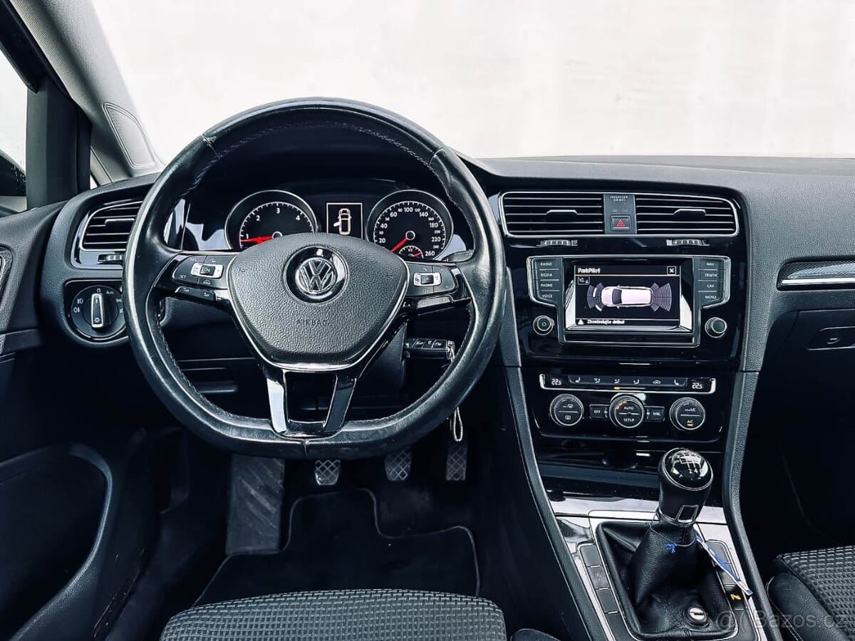 2013 Volkswagen GOLF - 14