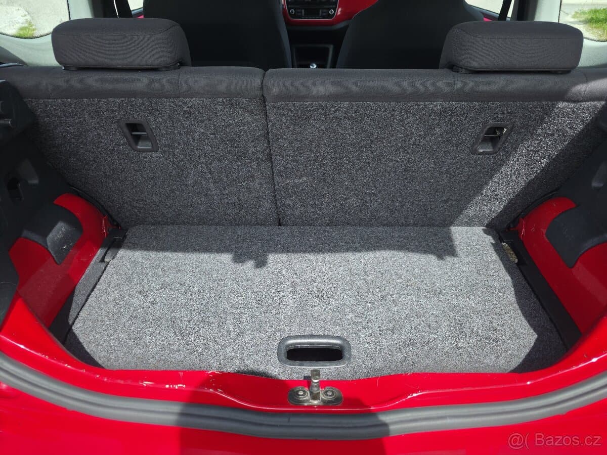 2012 Volkswagen UP! - 14