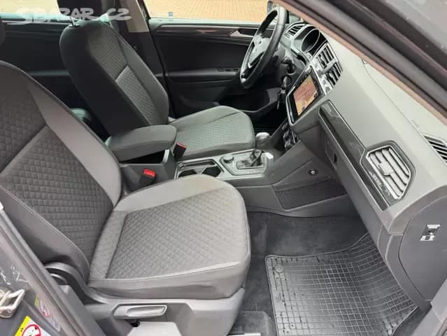 2018 Volkswagen TIGUAN - 14