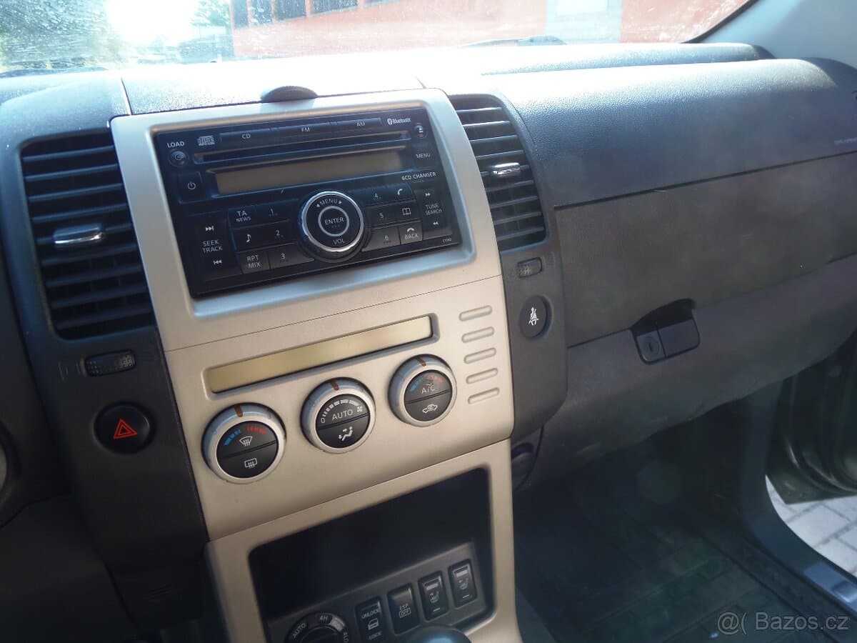 2009 Nissan PATHFINDER - 14