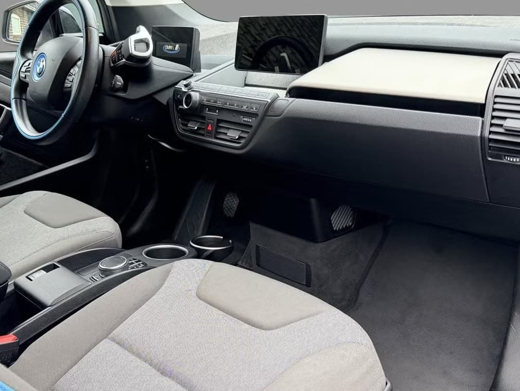 2019 BMW i3 - 14