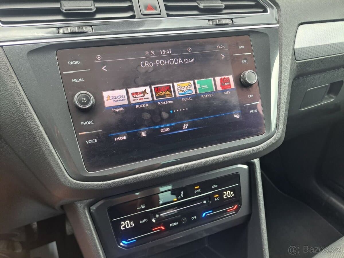 2021 Volkswagen TIGUAN - 14