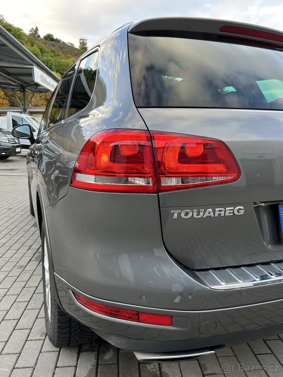 2013 Volkswagen TOUAREG - 14