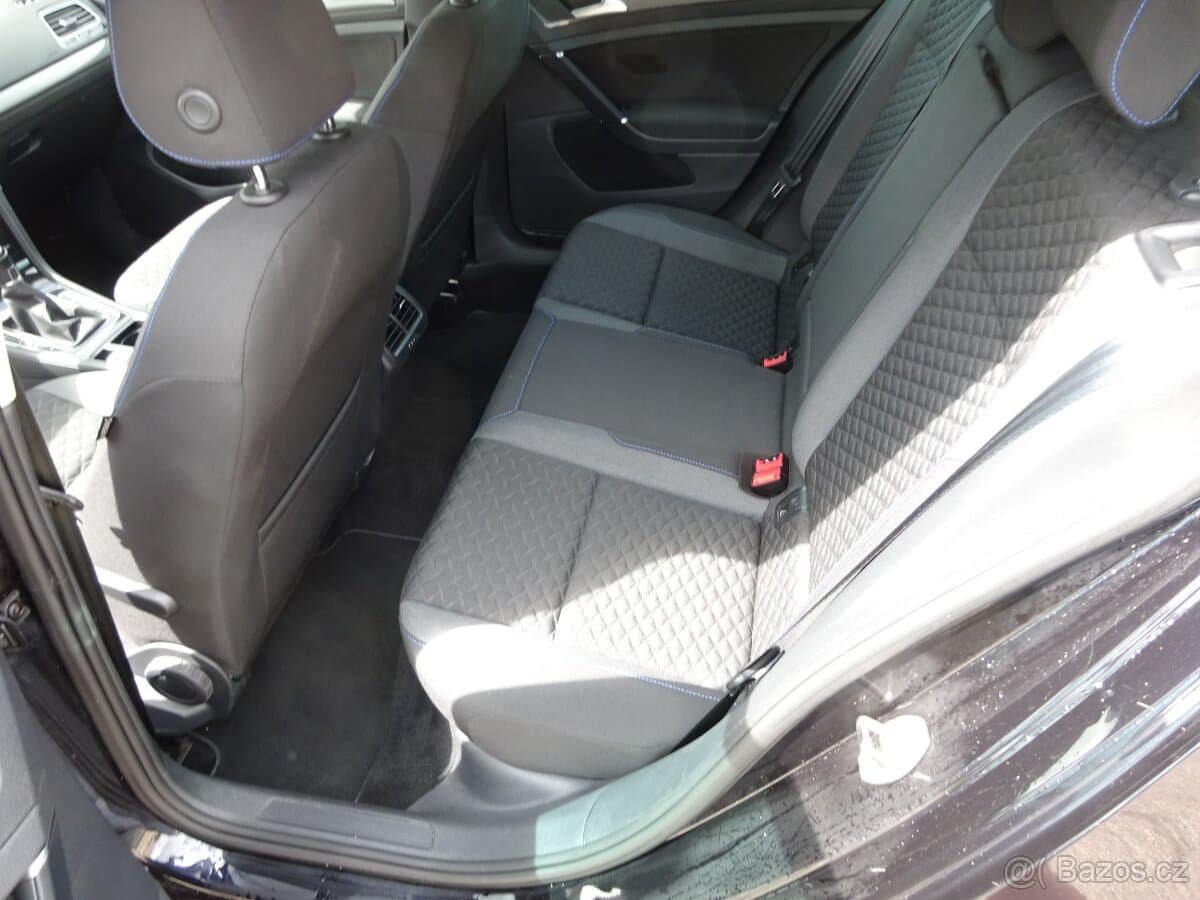 2018 Volkswagen GOLF - 14
