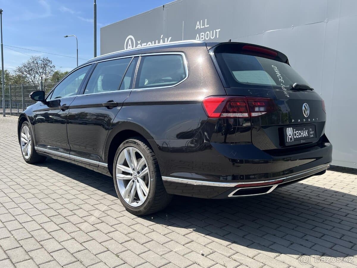 2020 Volkswagen PASSAT - 14