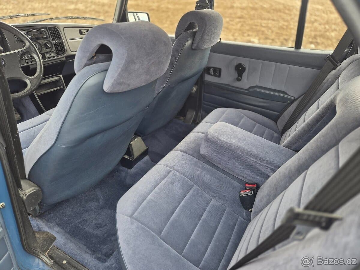1990 Saab 90 - 14
