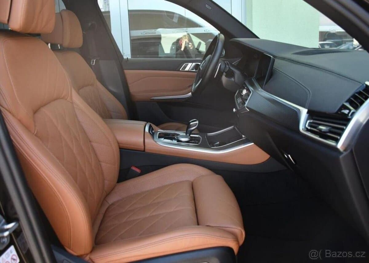 2022 BMW X5 - 14