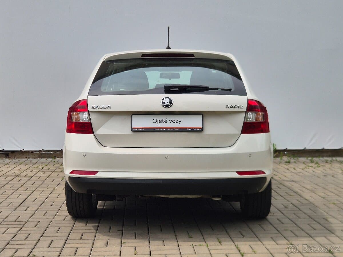 2017 Škoda RAPID - 14
