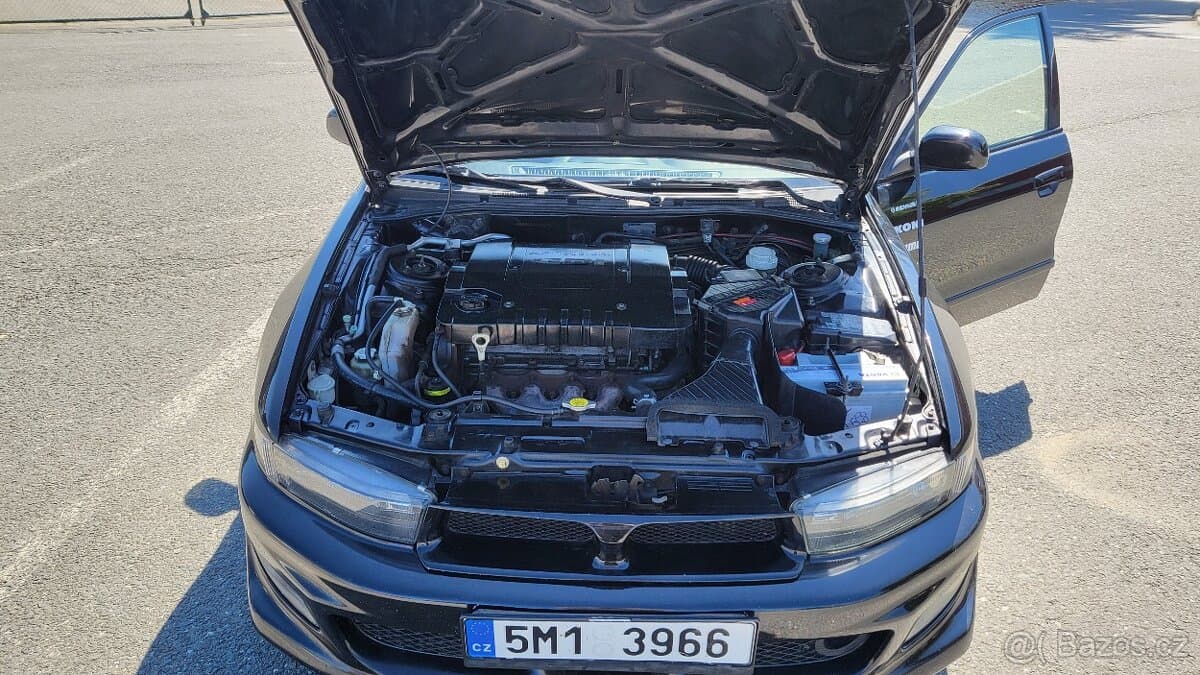 2002 Mitsubishi GALANT - 14