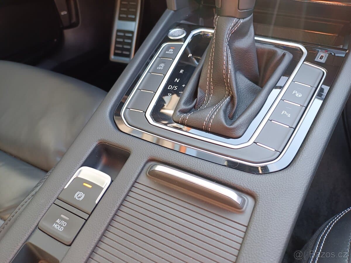 2021 Volkswagen PASSAT - 14