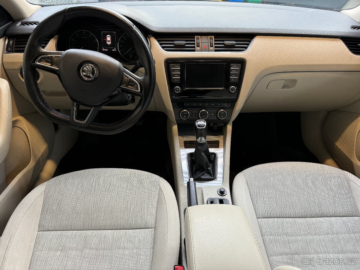 2015 Škoda OCTAVIA - 14