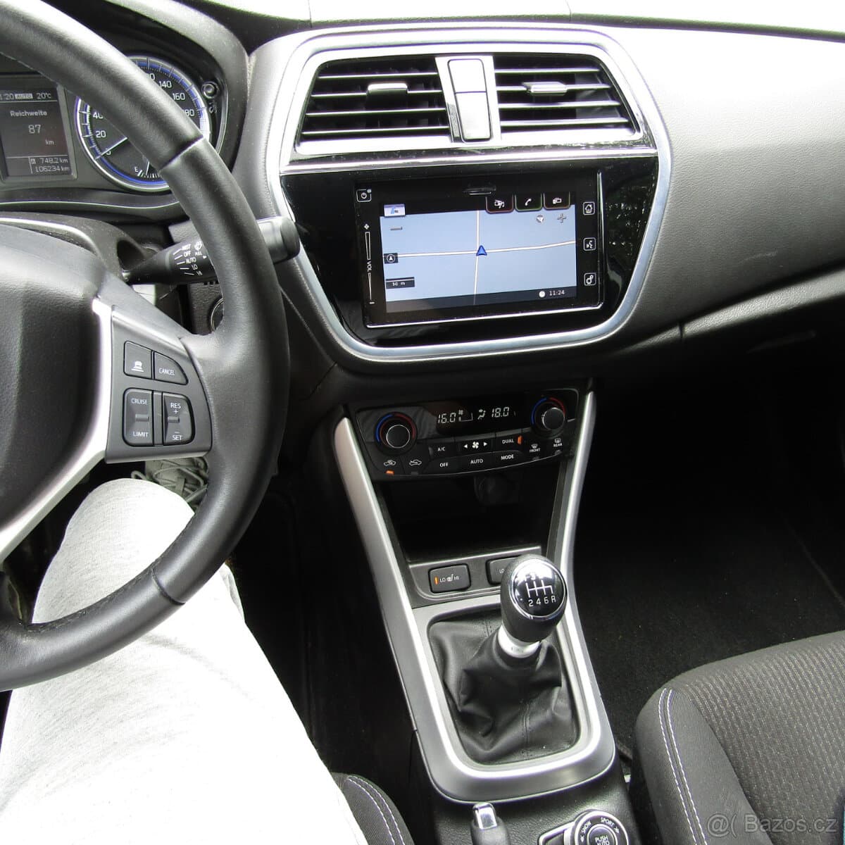 2019 Suzuki S-CROSS - 14