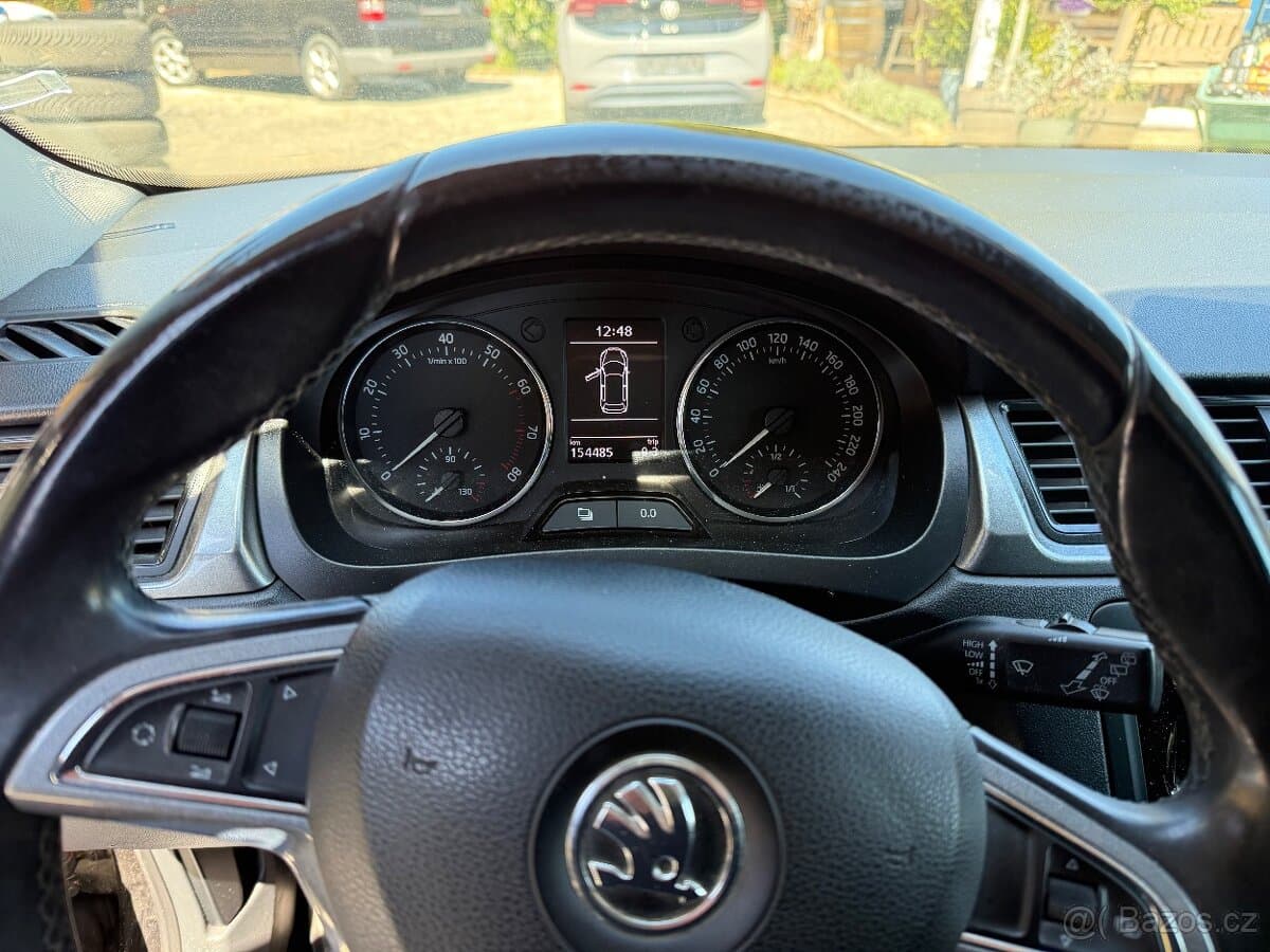 2014 Škoda RAPID - 14