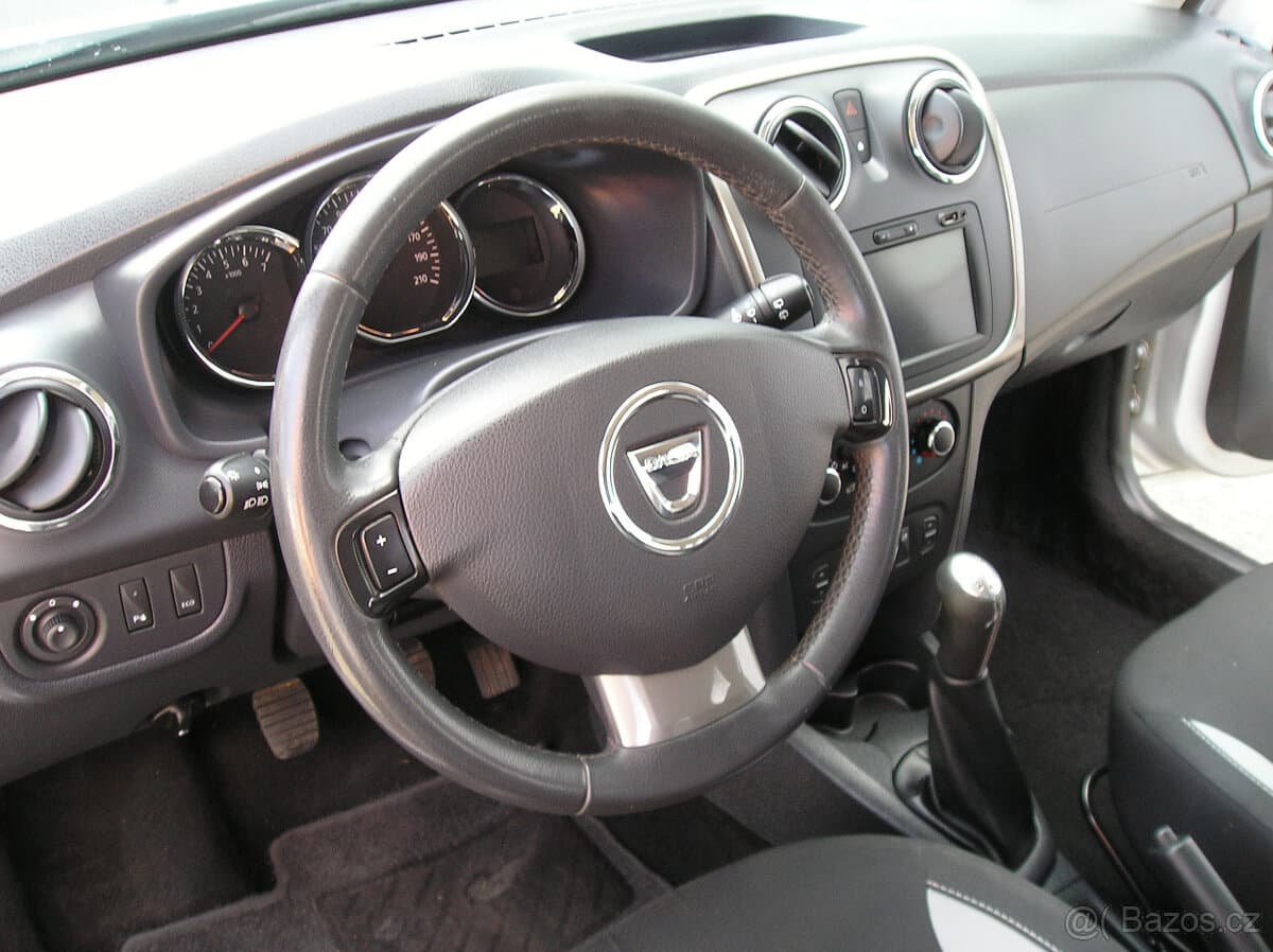 2014 Dacia SANDERO - 14