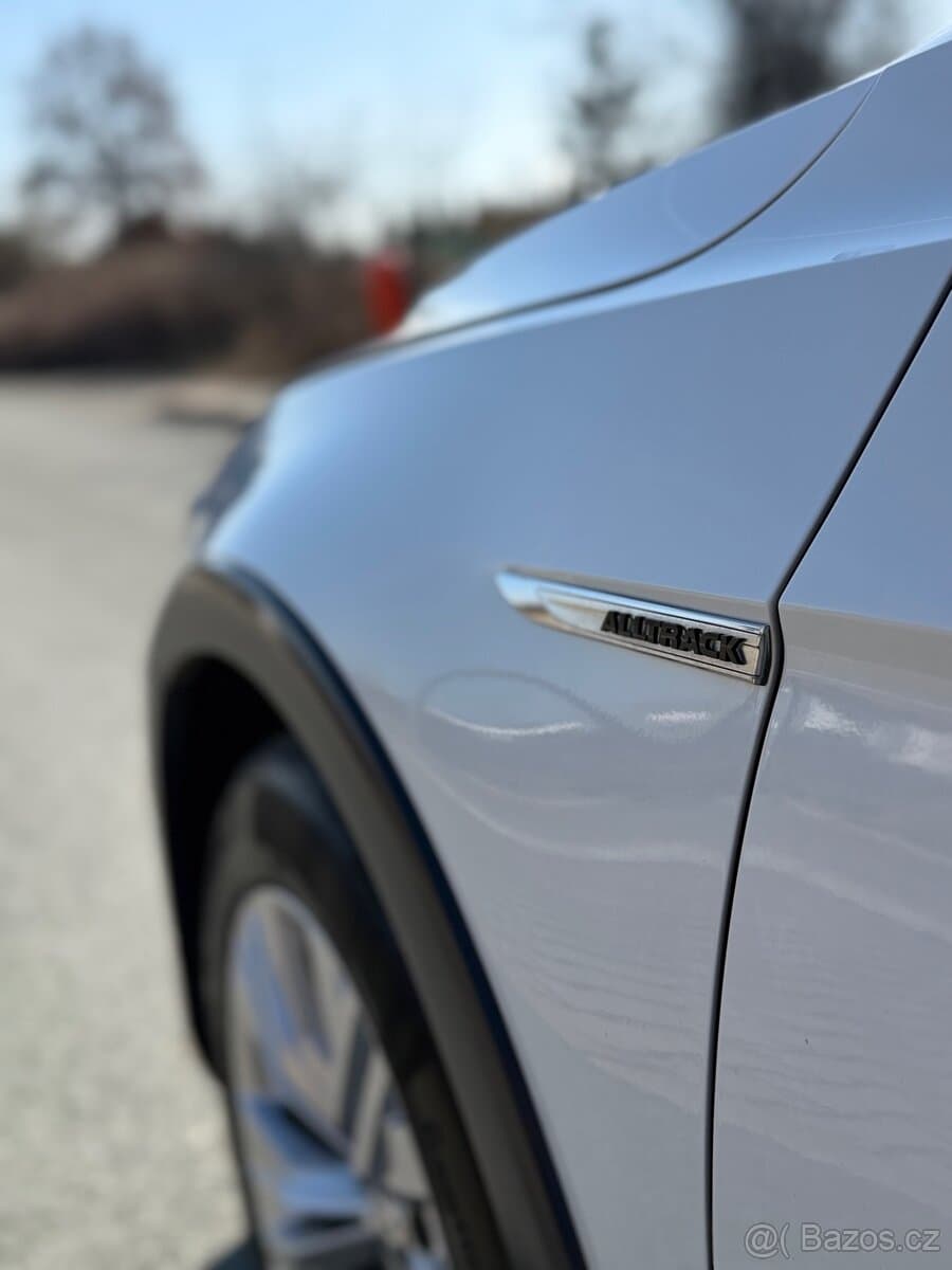 2016 Volkswagen PASSAT - 14