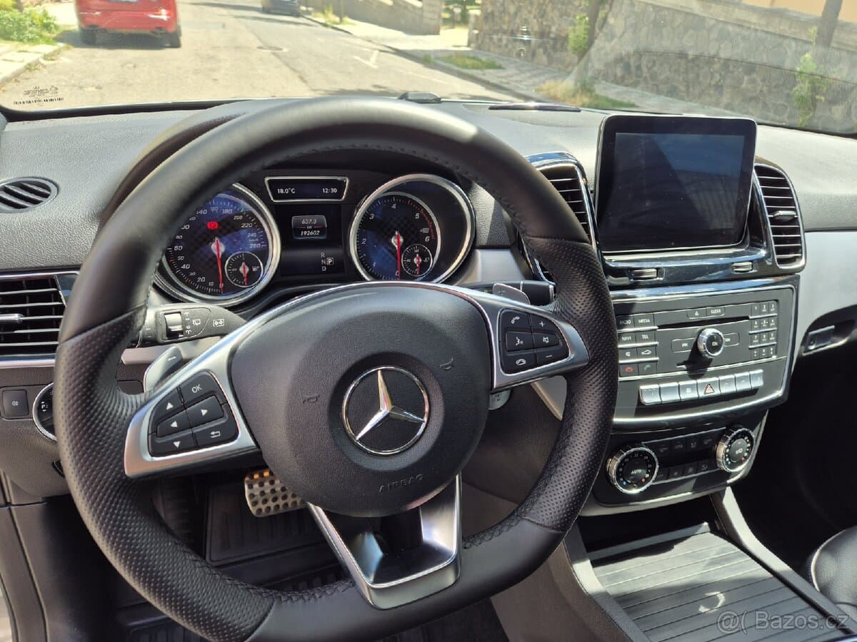 2017 Mercedes-Benz GL - 14