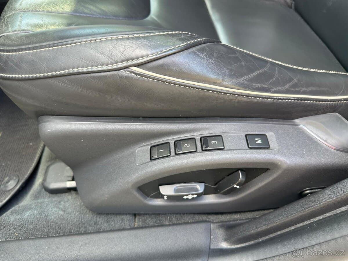 2014 Volvo V60 - 14