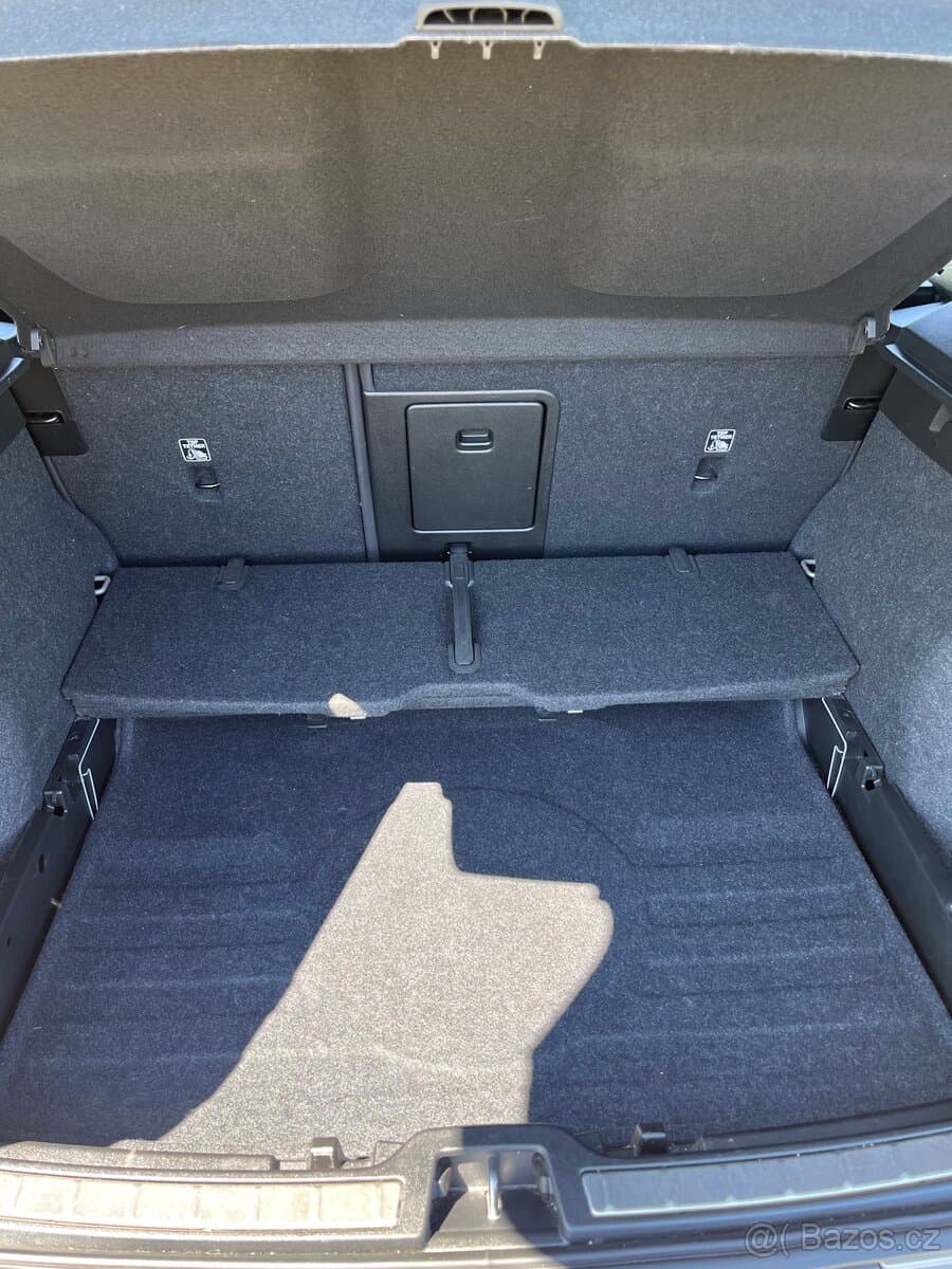 Volvo XC40 - 14