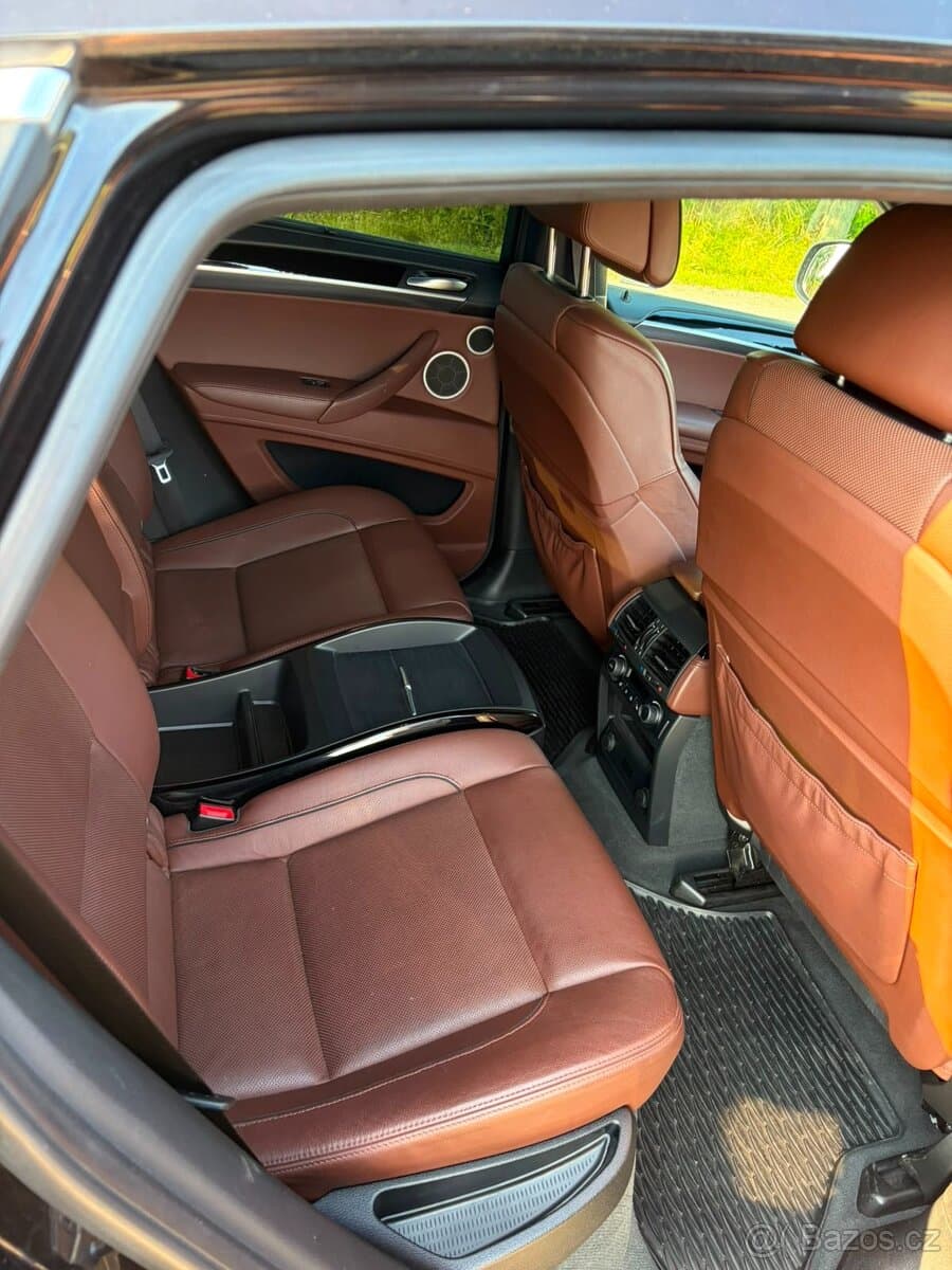 BMW X6 - 14