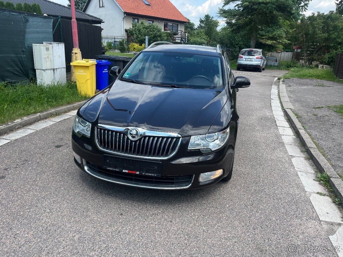 2012 Škoda SUPERB - 14