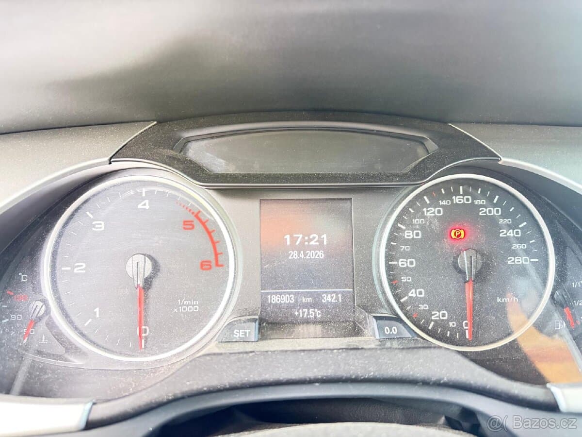 2010 Audi A4 - 14