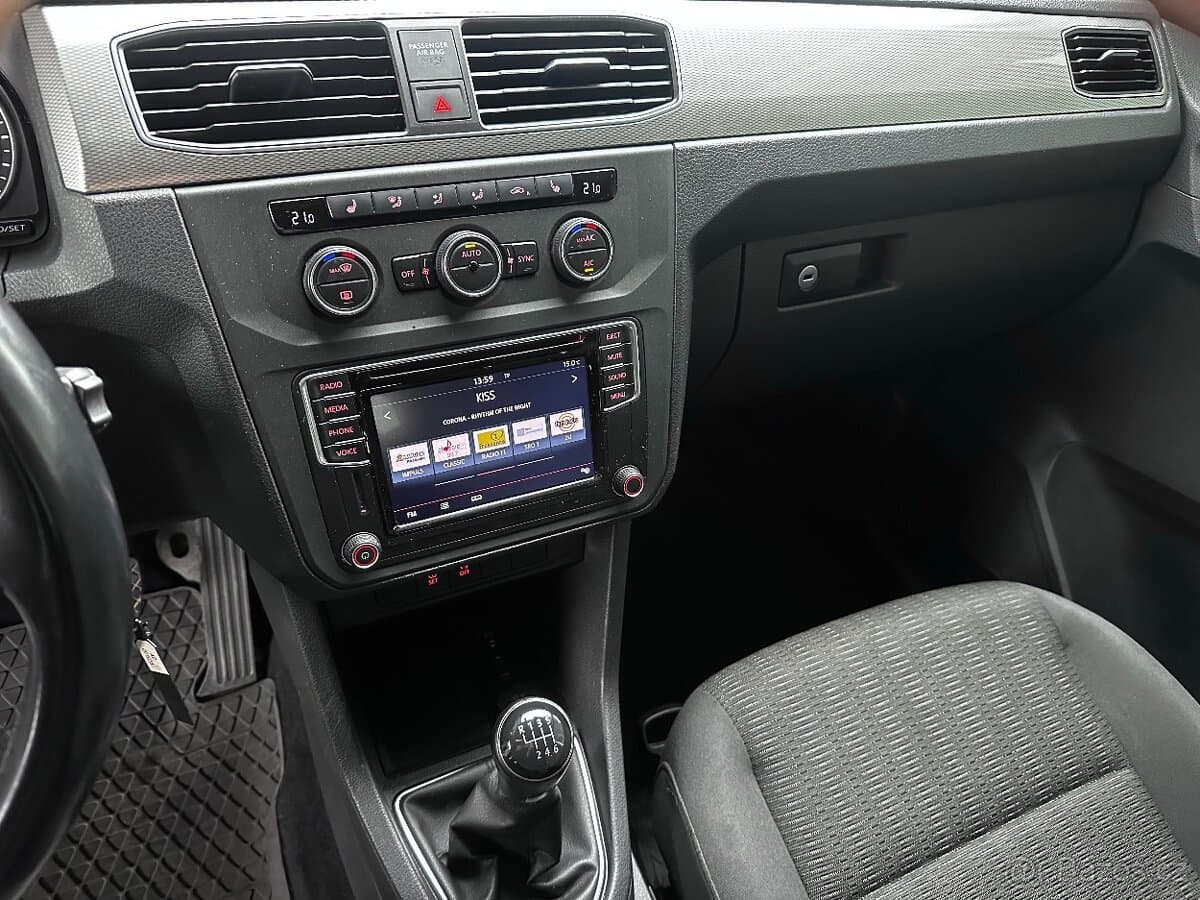 2017 Volkswagen CADDY - 14