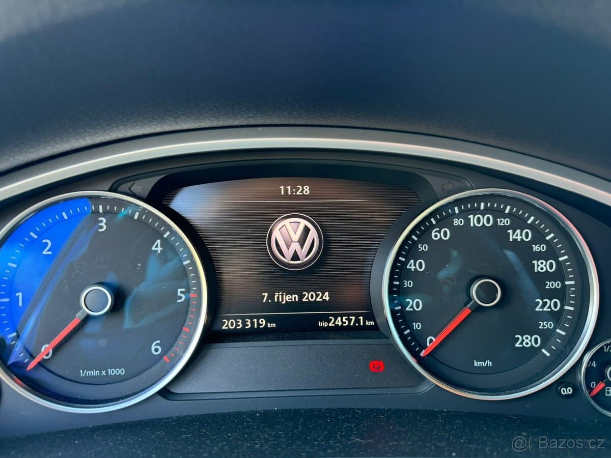 2014 Volkswagen TOUAREG - 14