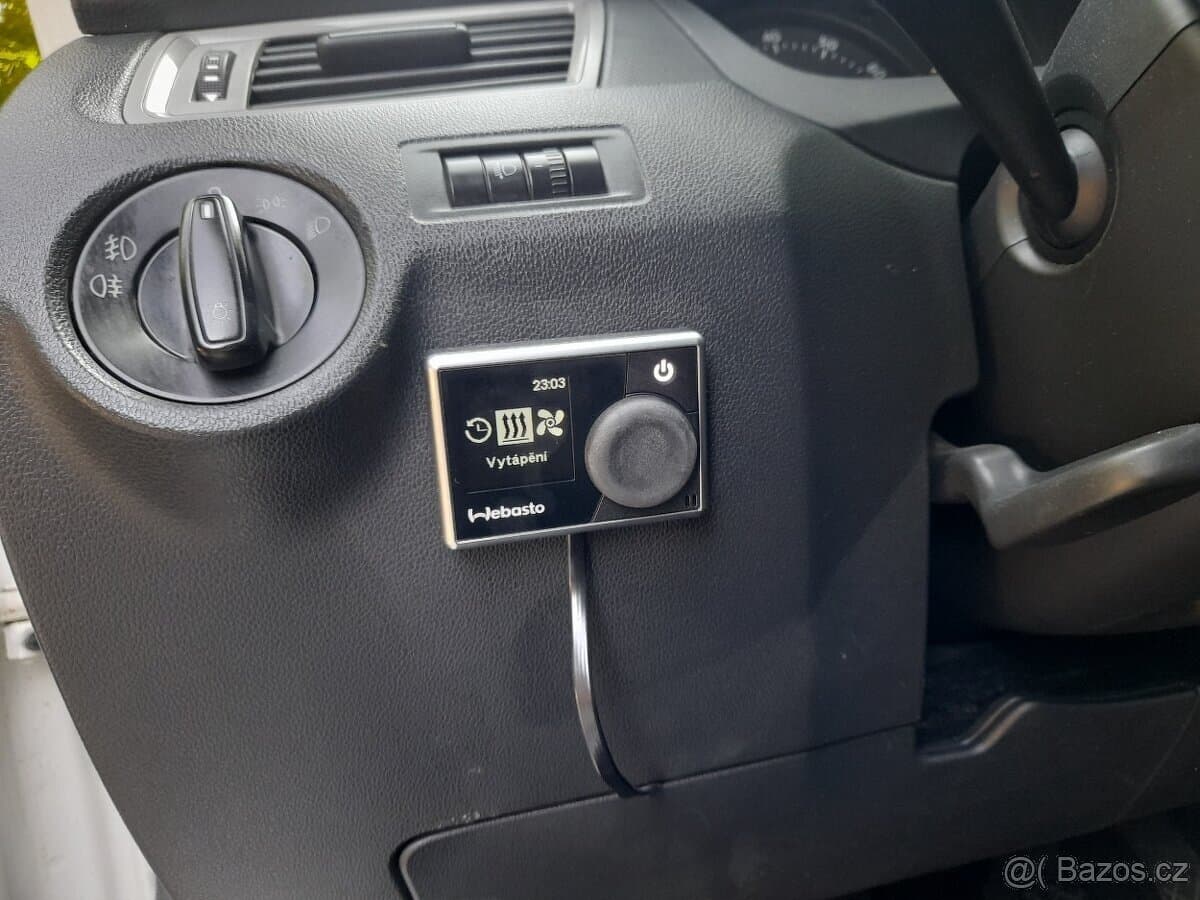 2015 Škoda RAPID - 14