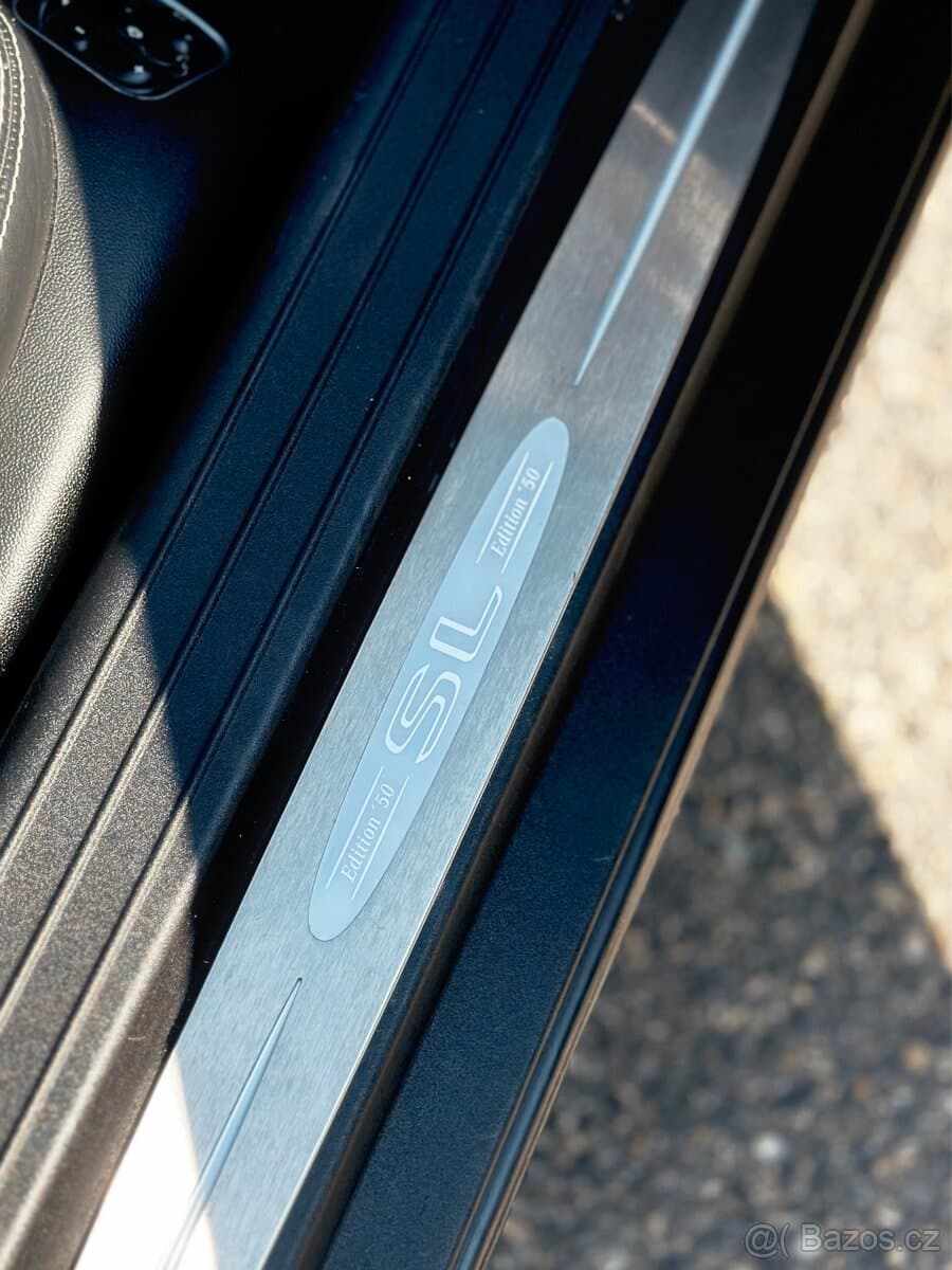2004 Mercedes-Benz SL - 14