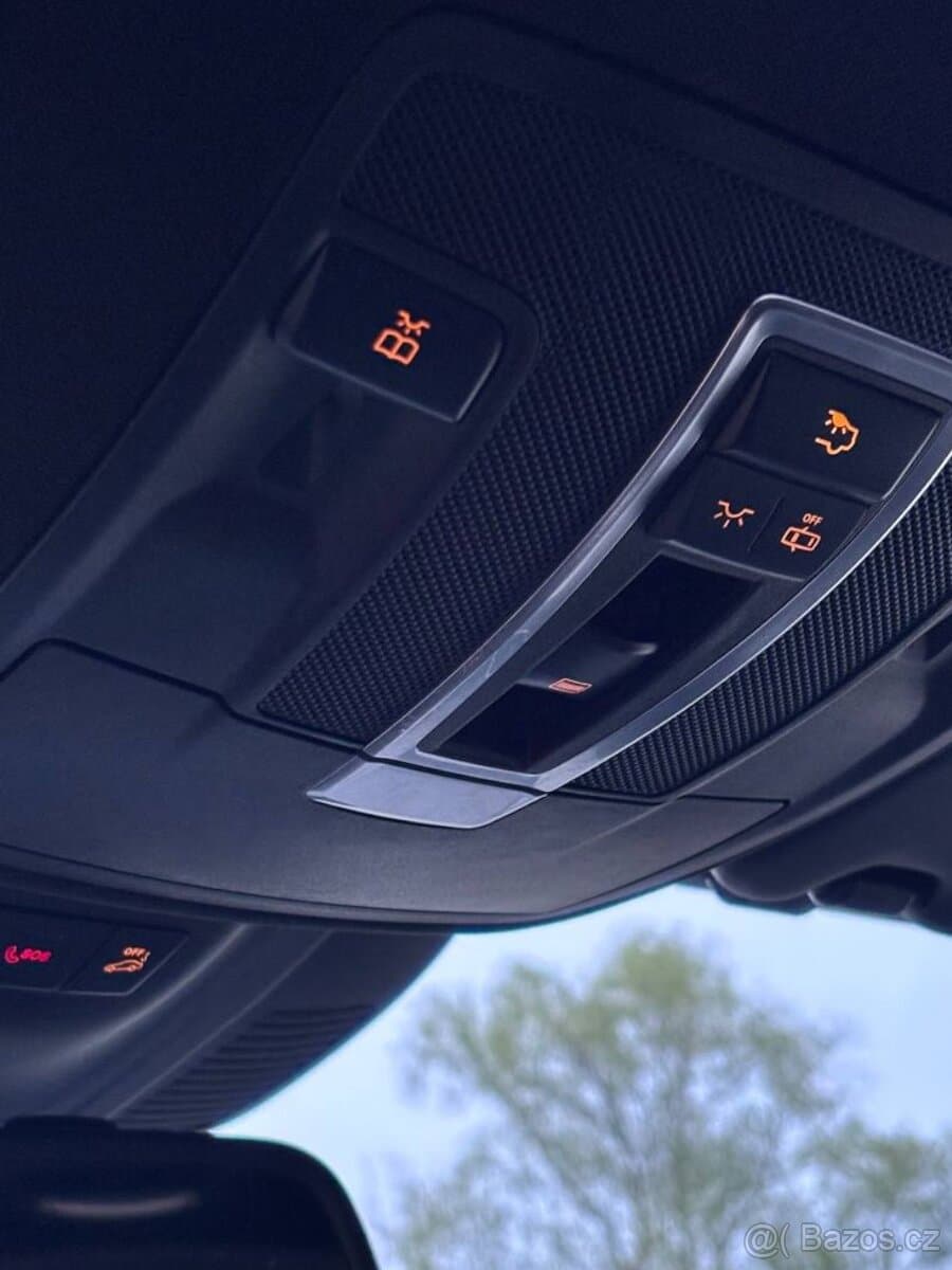 2016 Mercedes-Benz GLS - 14