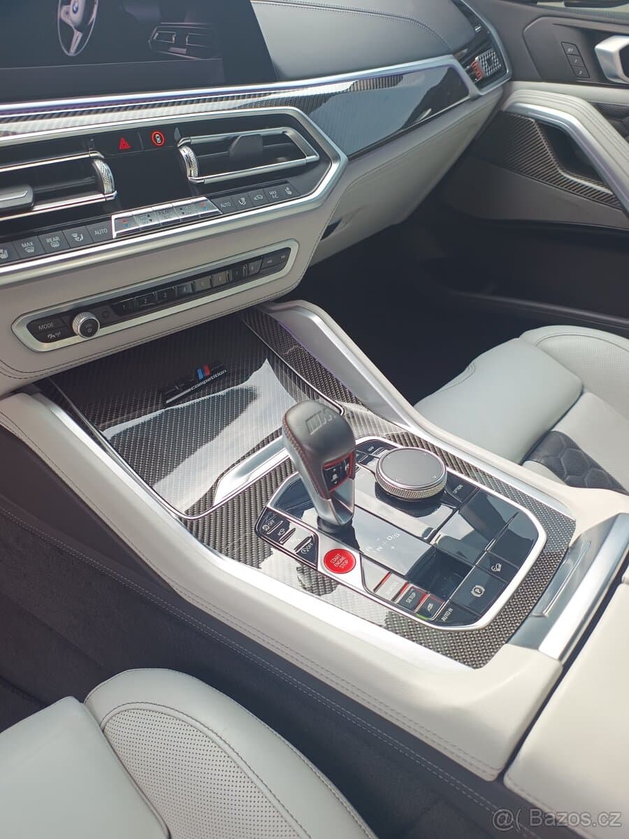 2021 BMW X6 - 14