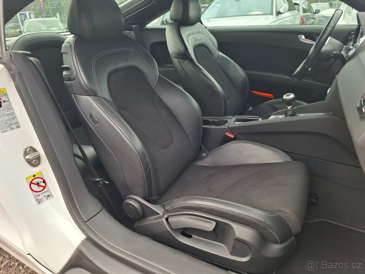 2009 Audi TT - 14