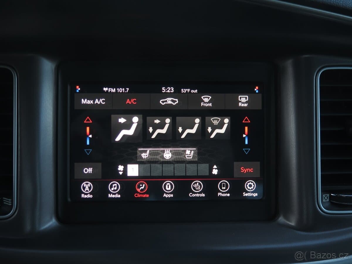2020 Dodge CHARGER - 14